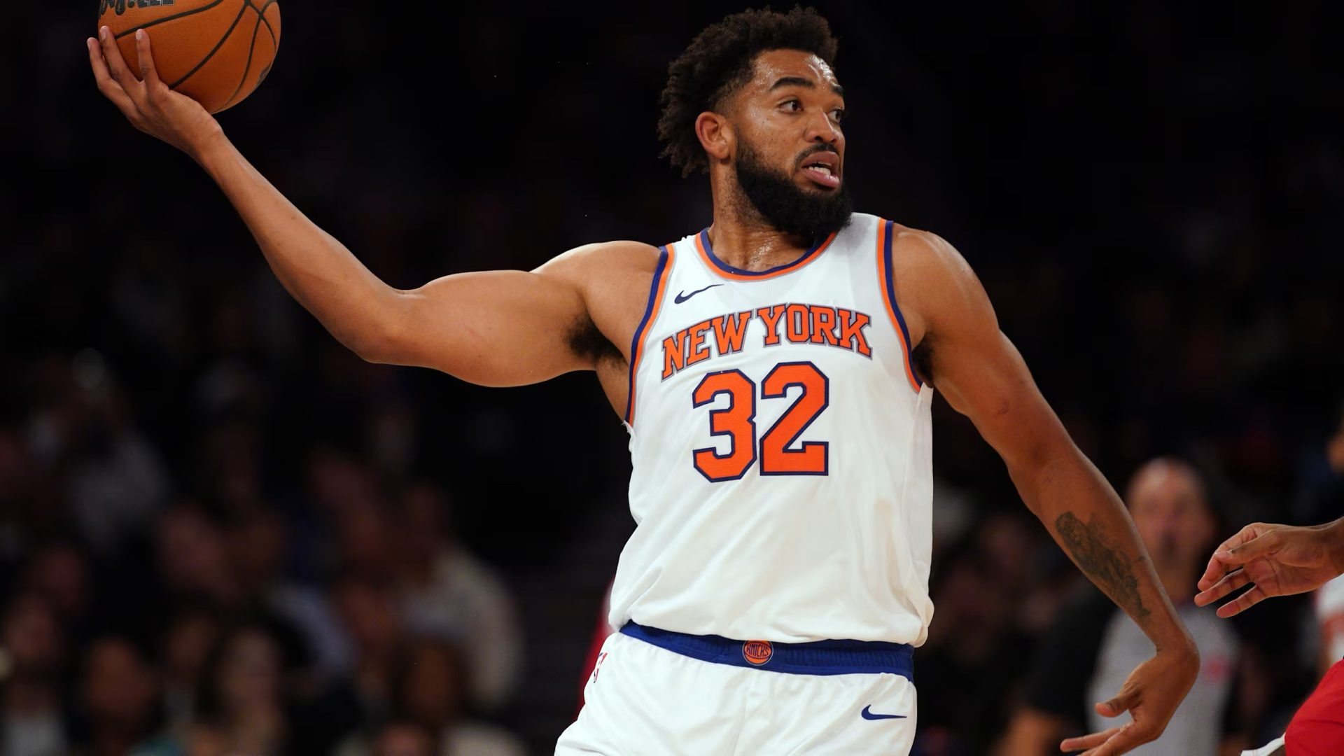 Towns y Brunson logran victoria para los Knicks en el debut de los Pacers en casa